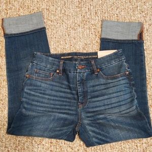 Chico's So Slimming Girlfriend Slim Leg Crop